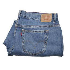 VTG Levi's Short Jeans Relaxed Fit Tapered Leg Women Size 22 Light Wash Denim